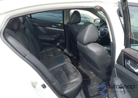 2017 Nissan Maxima 3.5 Sl z USA, uszkodzony, nr VIN 1N4AA6APXHC365463